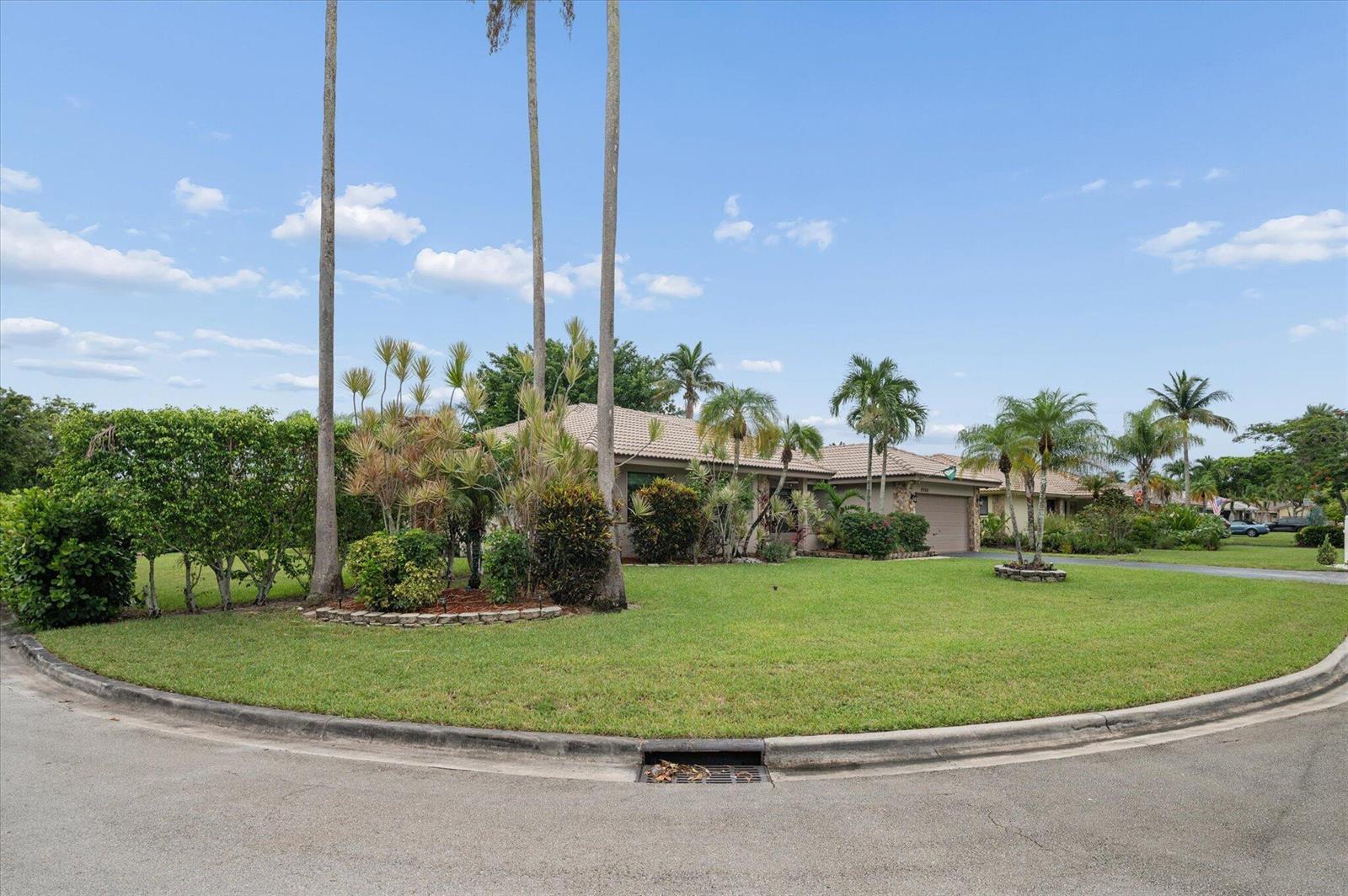 1751 NW 112th Terrace, Coral Springs FL 33071 photo 2