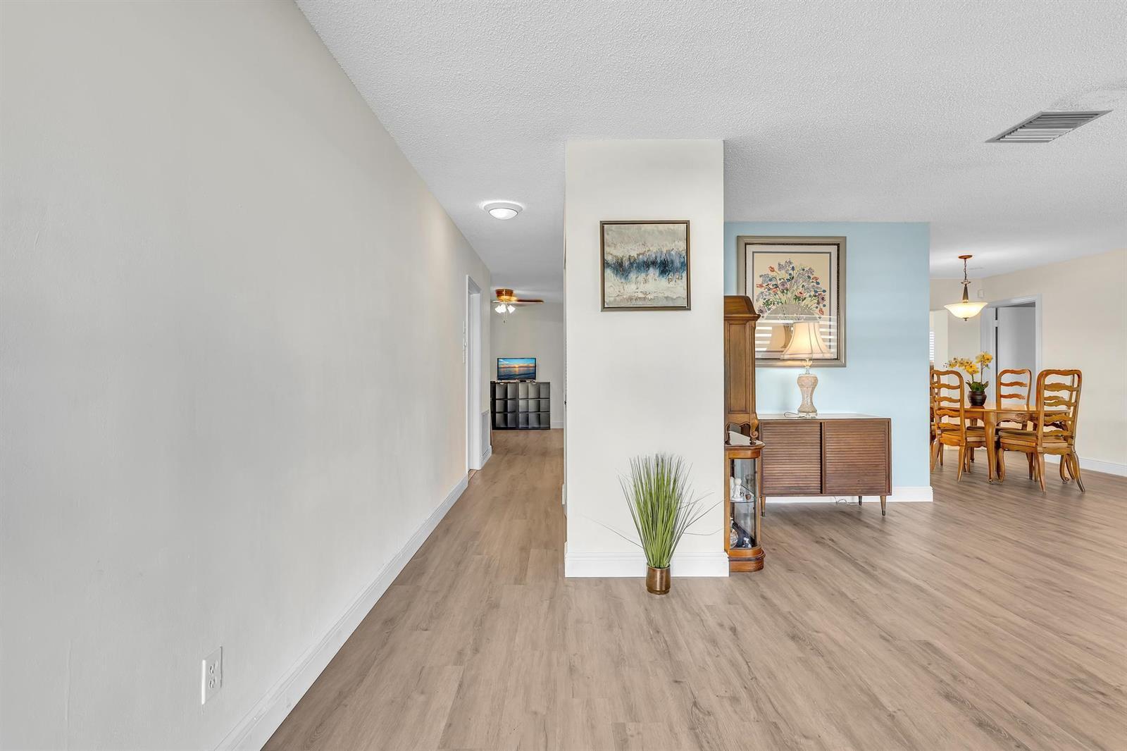 7500 NW 73rd Avenue, Tamarac FL 33321 photo 4