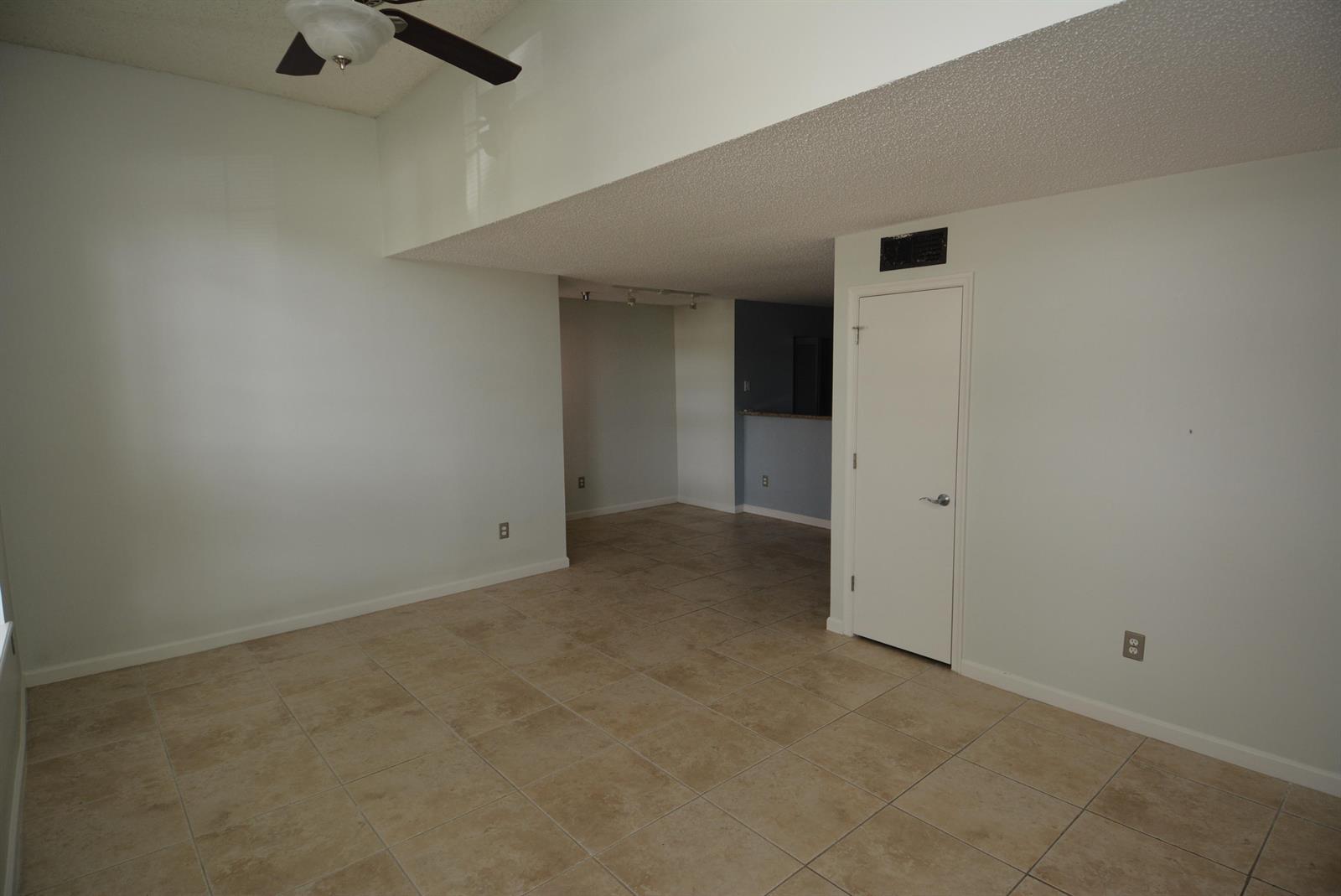 1385 CRYSTAL Way # C, Delray Beach FL 33444 photo 4