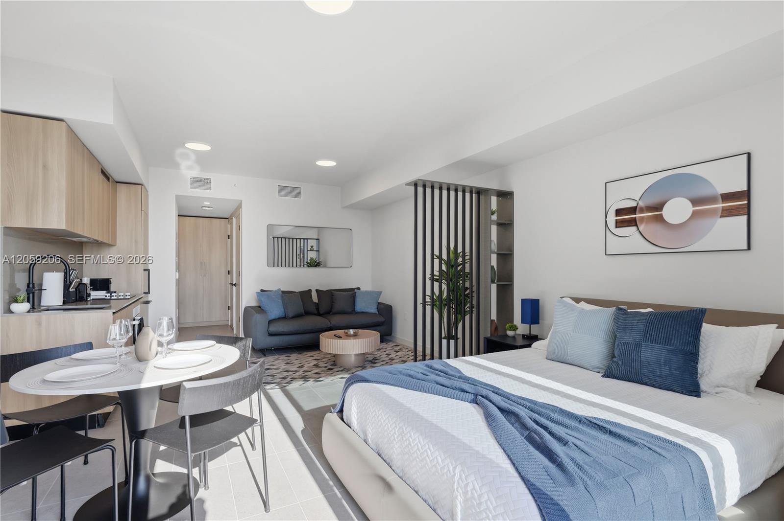 121 NE 5th St # 1800, Miami FL 33132 photo 4