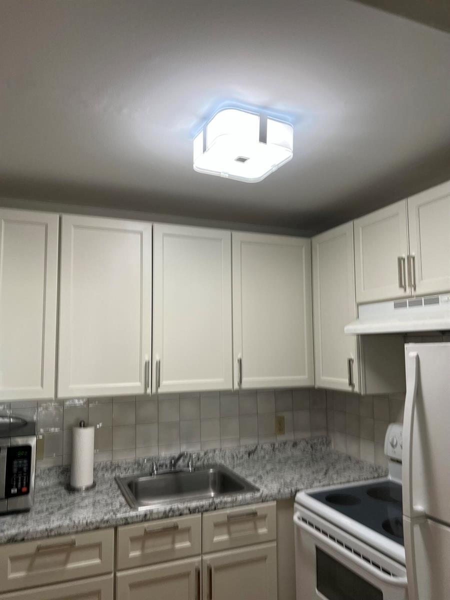 68 FANSHAW B, Boca Raton FL 33434 photo 3