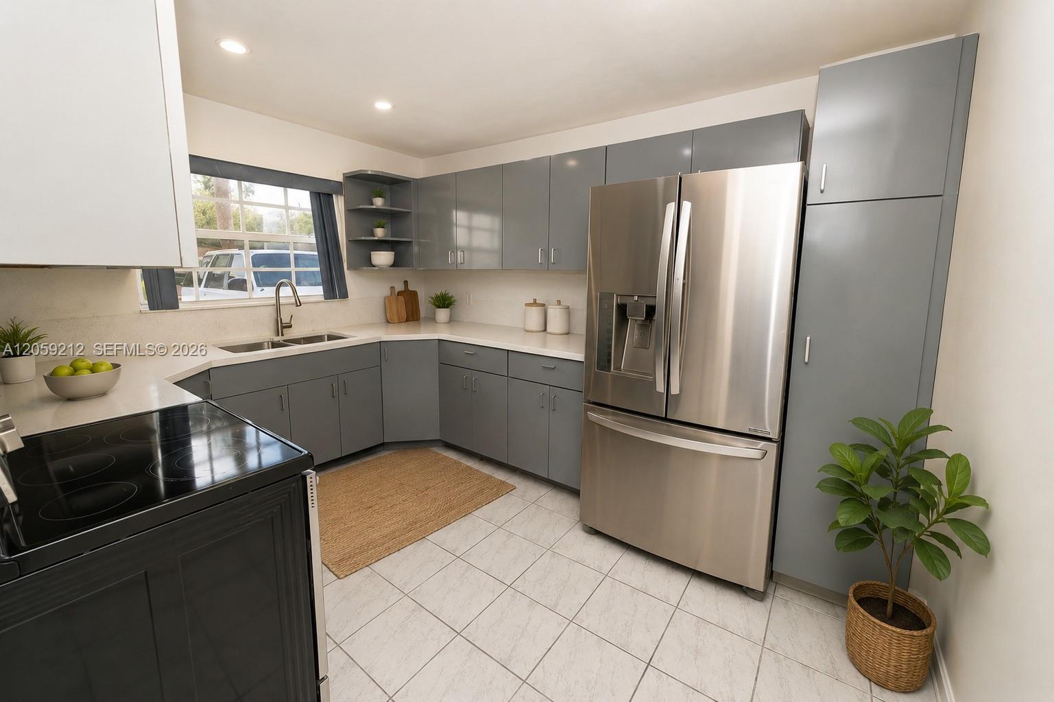 Miami Gardens, FL 33056 photo 4