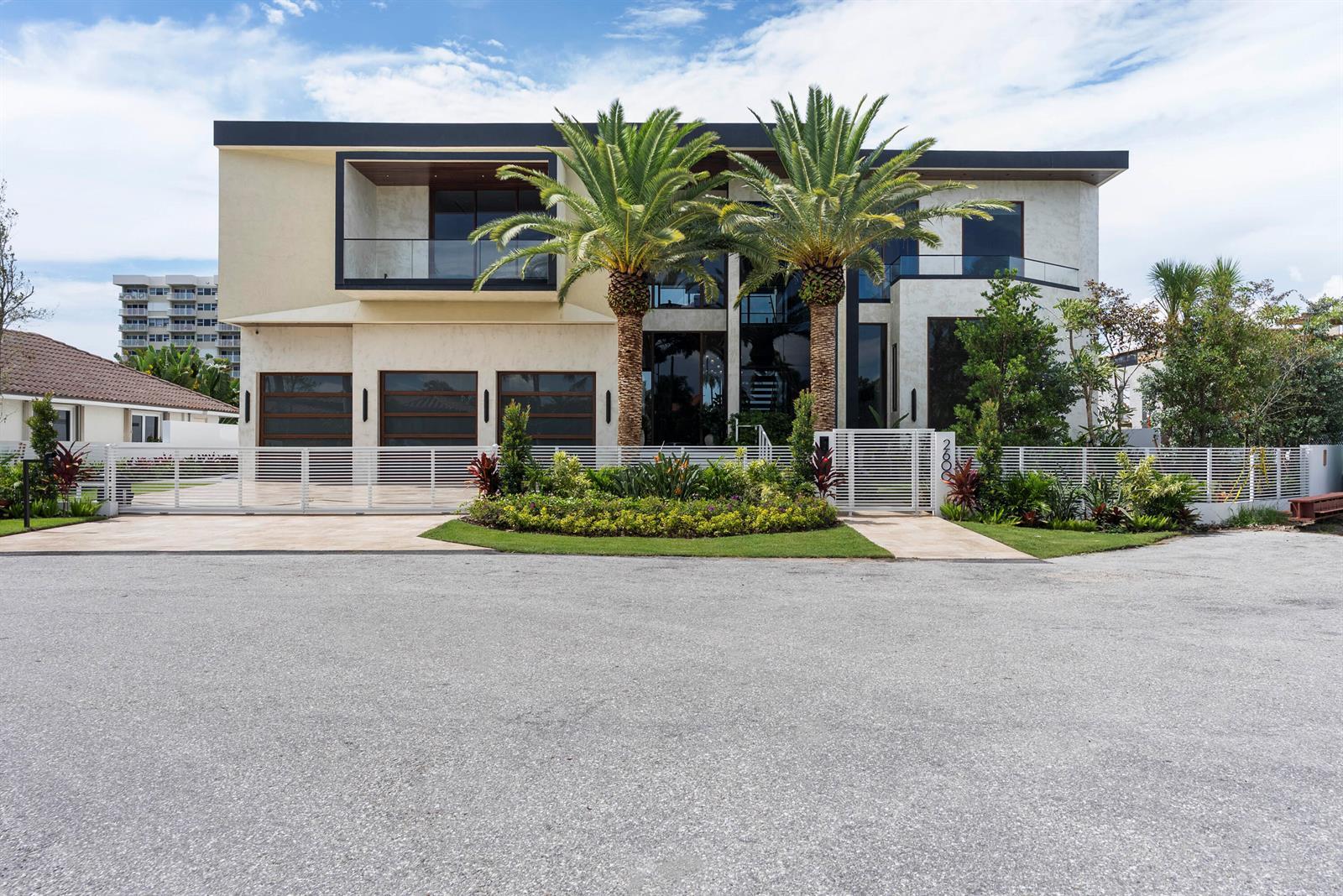 2600 NE 24TH Street, Lighthouse Point FL 33064 photo 3