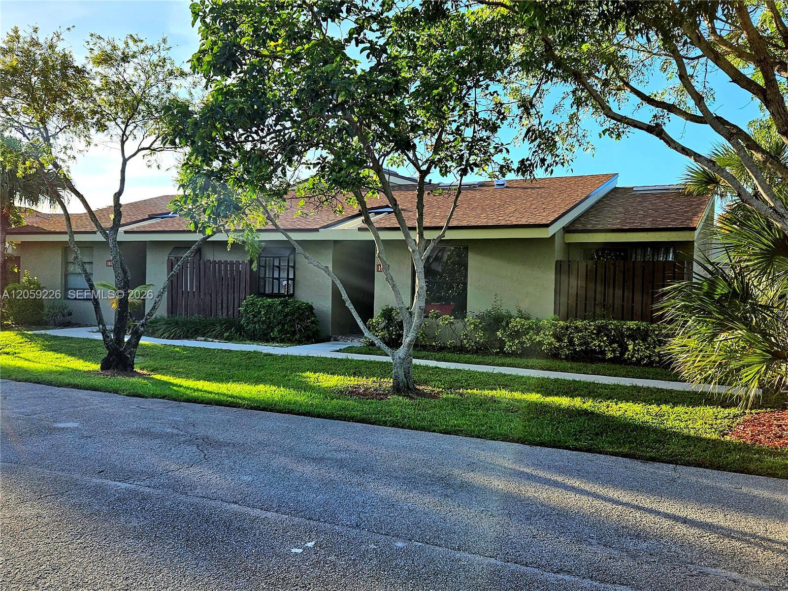164 Meadows Dr # 164, Boynton Beach FL 33436 photo 3