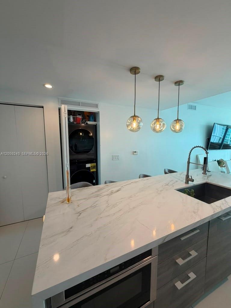650 NE 32nd St # 3405, Miami FL 33137 photo 2