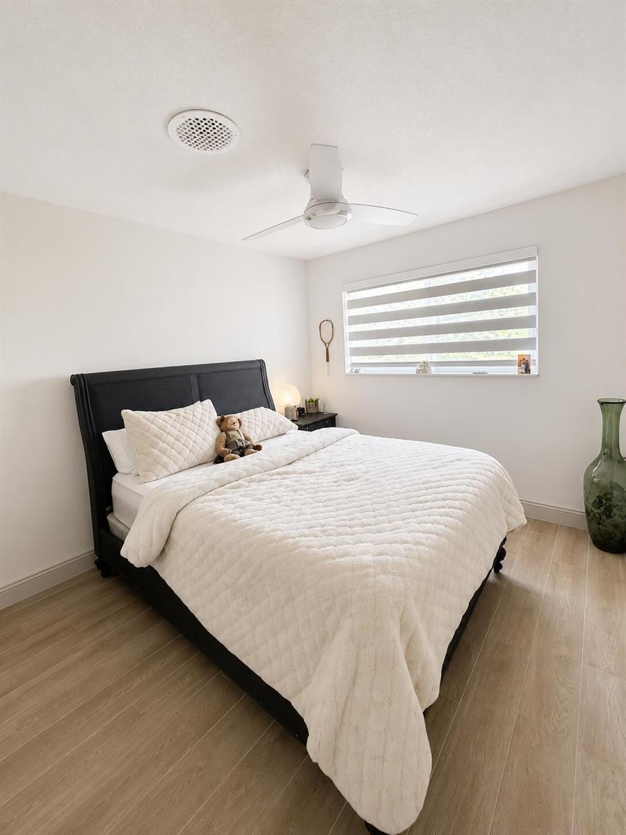 412 S 24TH Avenue, Hollywood FL 33020 photo 4