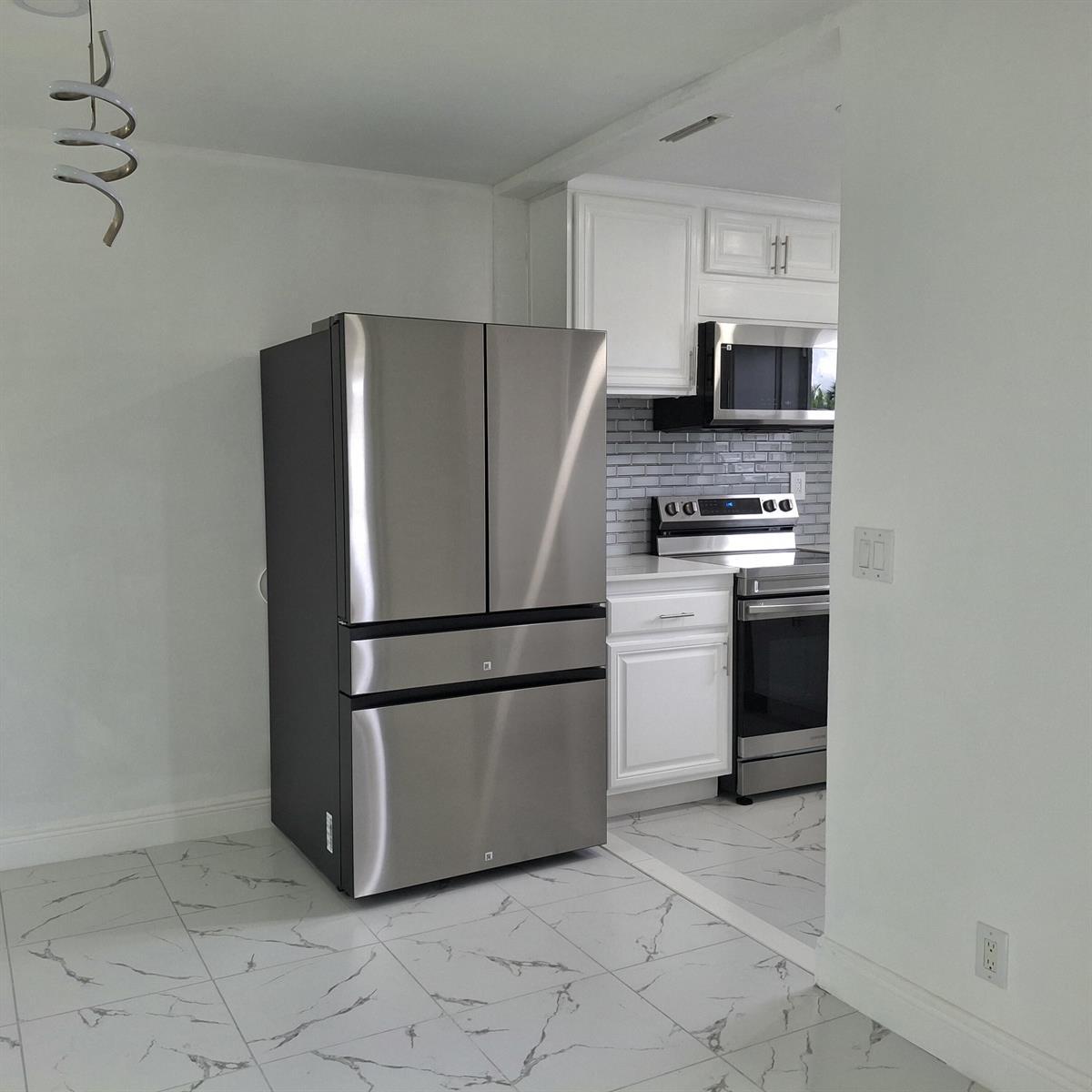 2739 Emory Drive W # J, West Palm Beach FL 33415 photo 5
