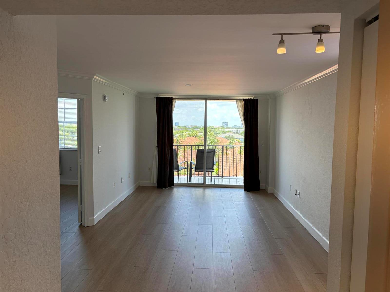1801 N FLAGLER Drive # 824, West Palm Beach FL 33407