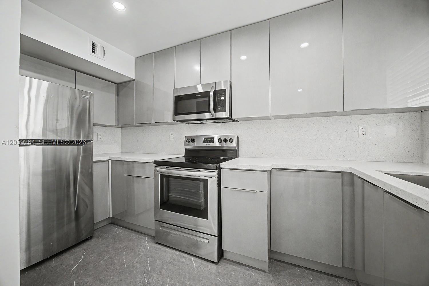 8466 NW 4th Ct # 8466, Miami FL 33150 photo 4