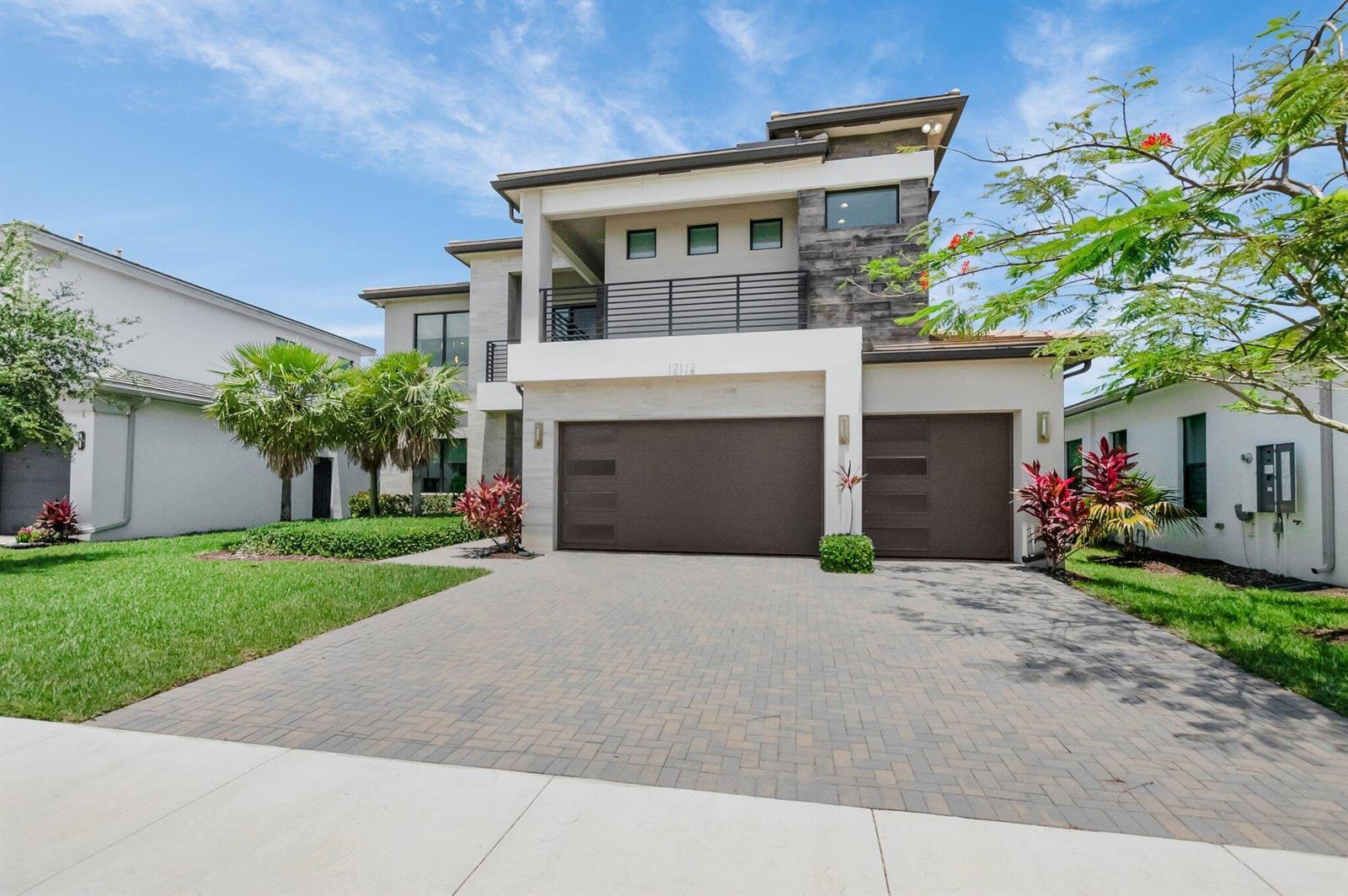 17112 AQUAVERA Way, Boca Raton FL 33496 photo 2