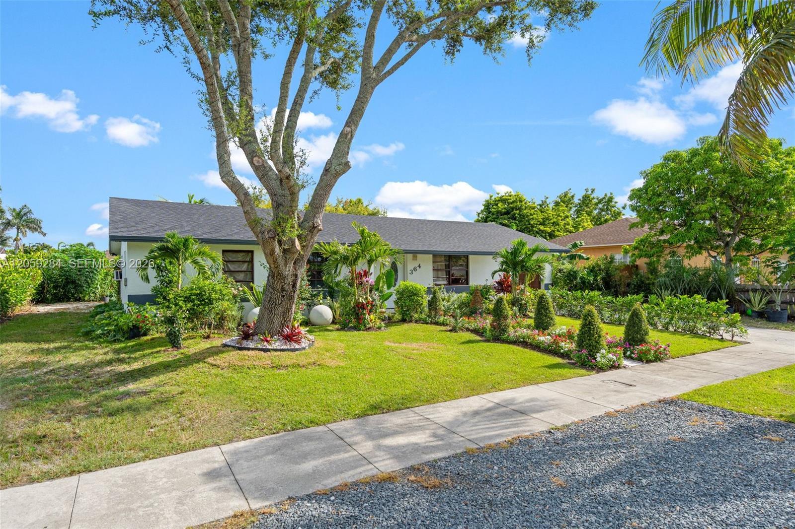 364 NW 17th Ct, Homestead FL 33030 photo 3