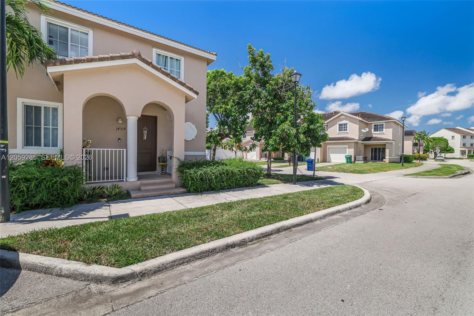 14319 SW 274th Way, Homestead FL 33032 photo 3