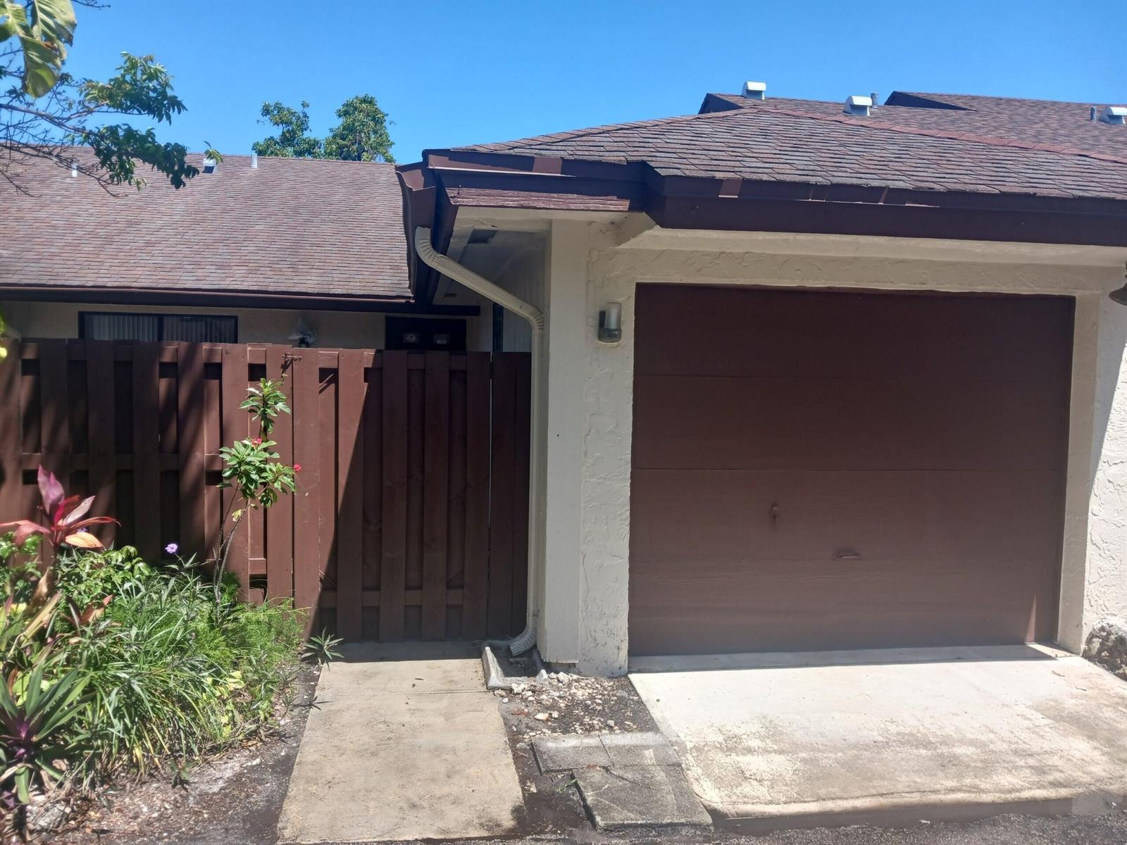 22682 VISTAWOOD Way, Boca Raton FL 33428