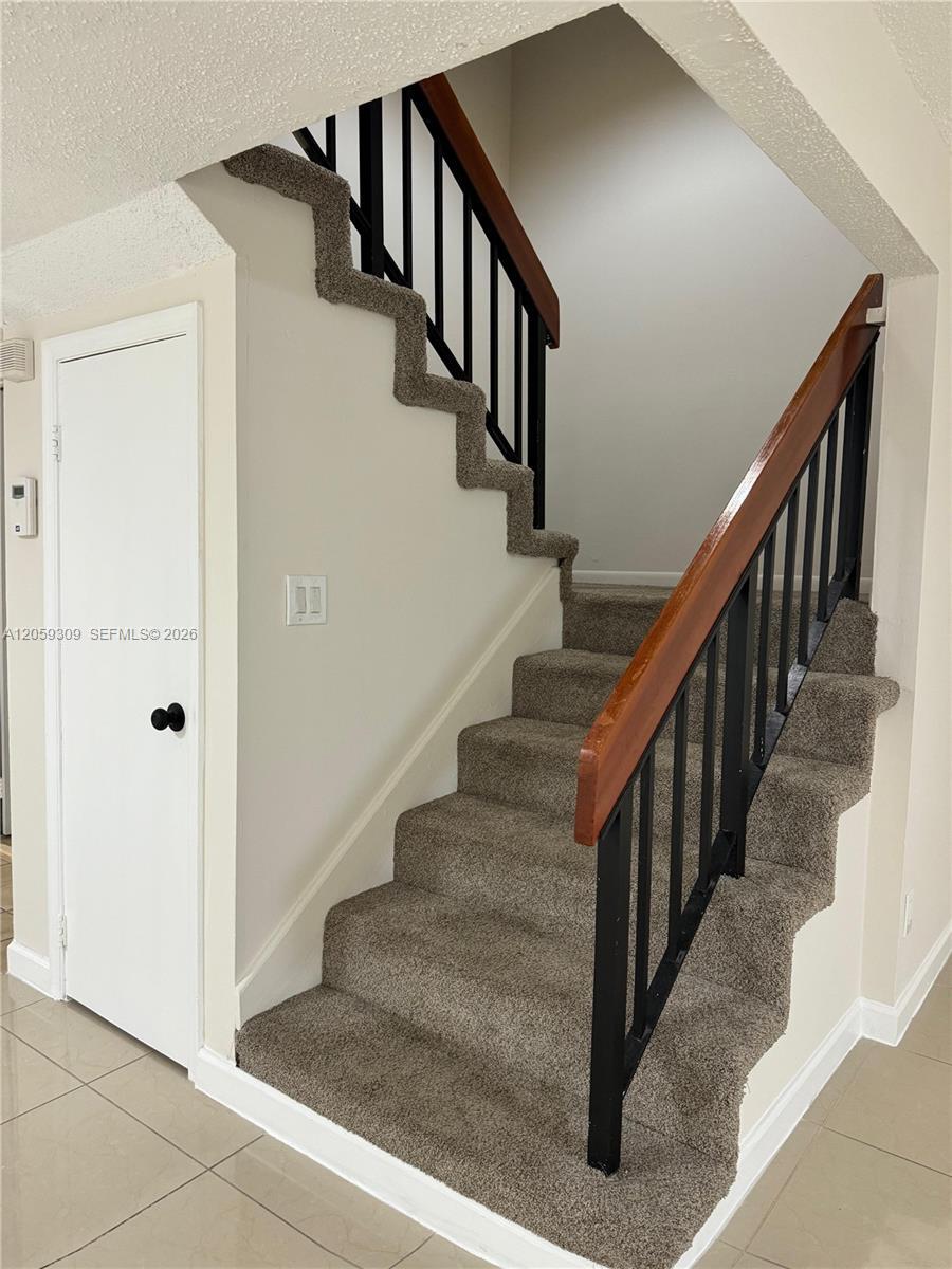 16498 NE 26th Ave # 12, North Miami Beach FL 33160 photo 4