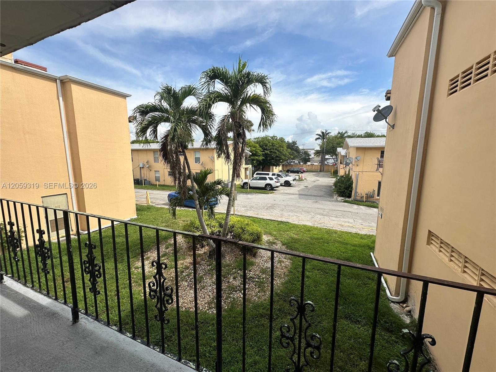 3855 SW 79th Ave # 27, Miami FL 33155 photo 4