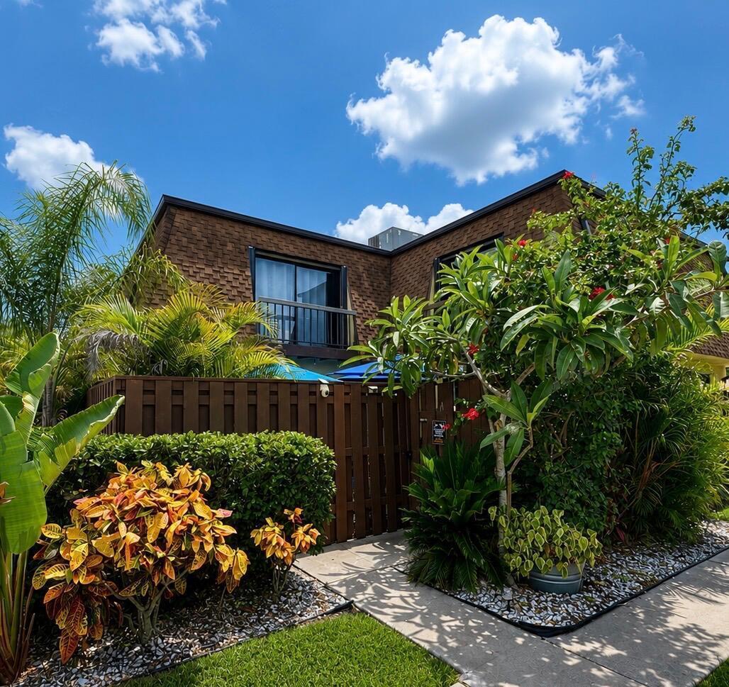 110 N Delaware Boulevard # 11A, Jupiter FL 33458