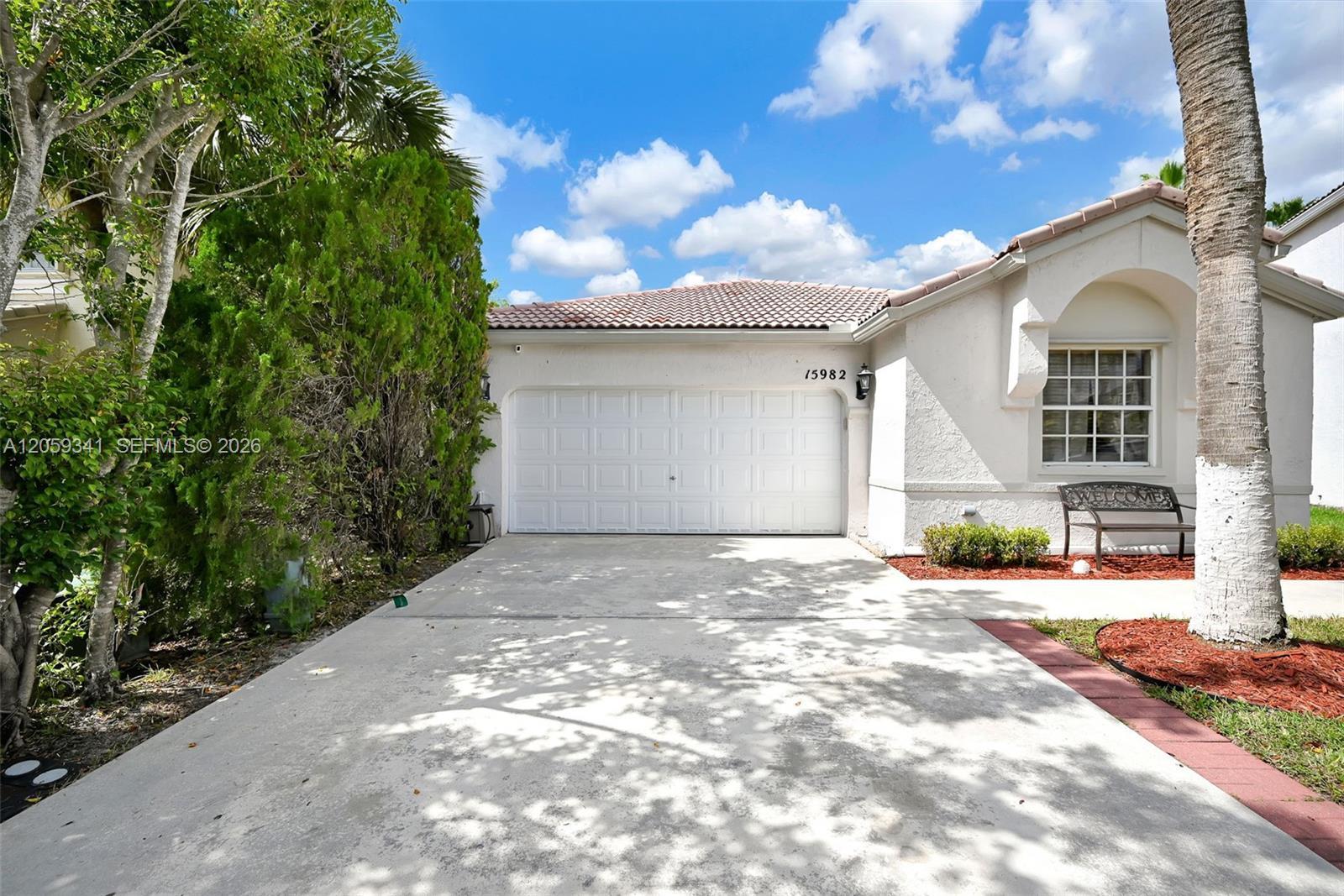 15982 NW 12th Ct, Pembroke Pines FL 33028