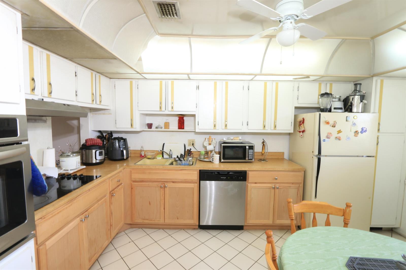 2886 Fernley Drive E # 91, West Palm Beach FL 33415 photo 3