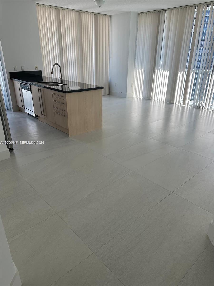 1111 SW 1st Ave, Miami FL 33130 photo 3