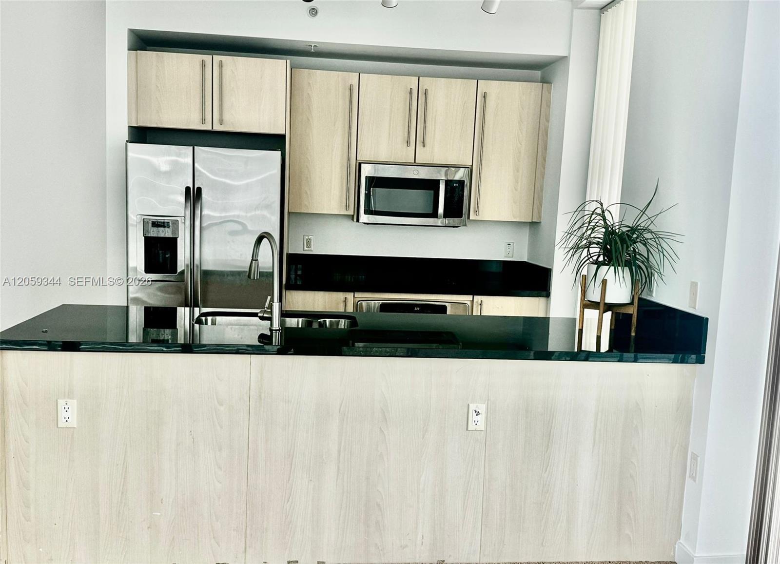 1111 SW 1st Ave, Miami FL 33130 photo 4