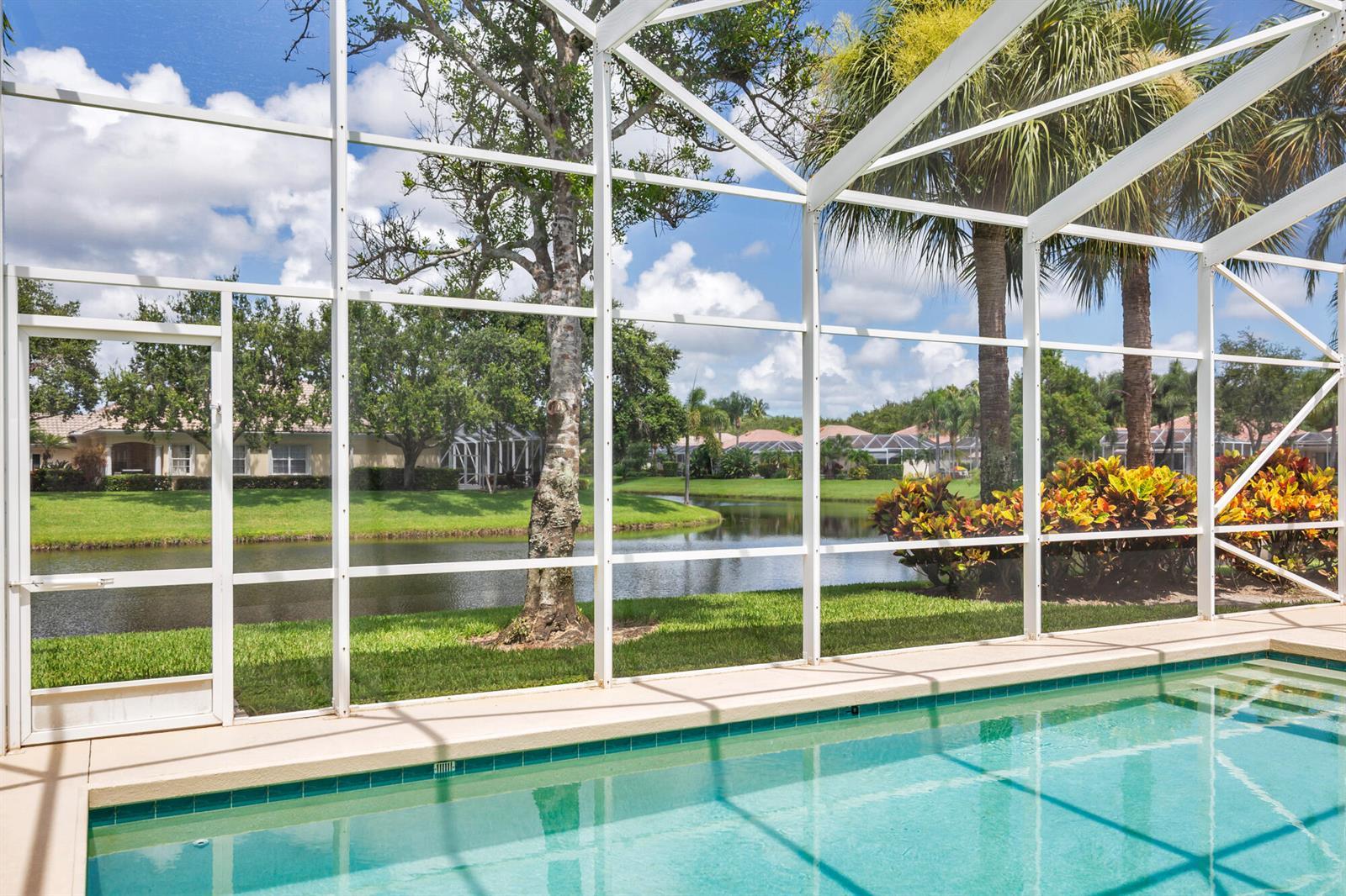 150 Euphrates Circle, Palm Beach Gardens FL 33410 photo 4