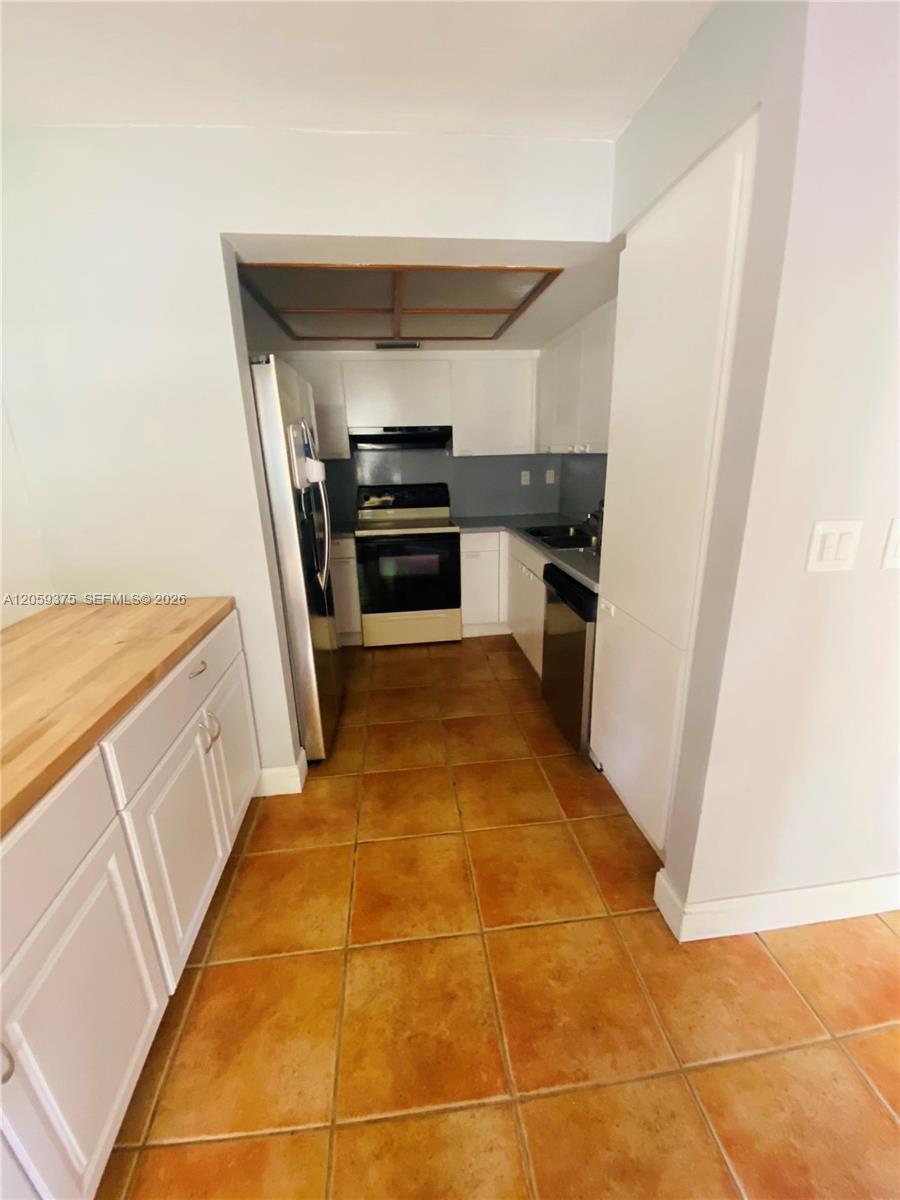 8810 SW 123rd Ct # 209, Miami FL 33186 photo 4