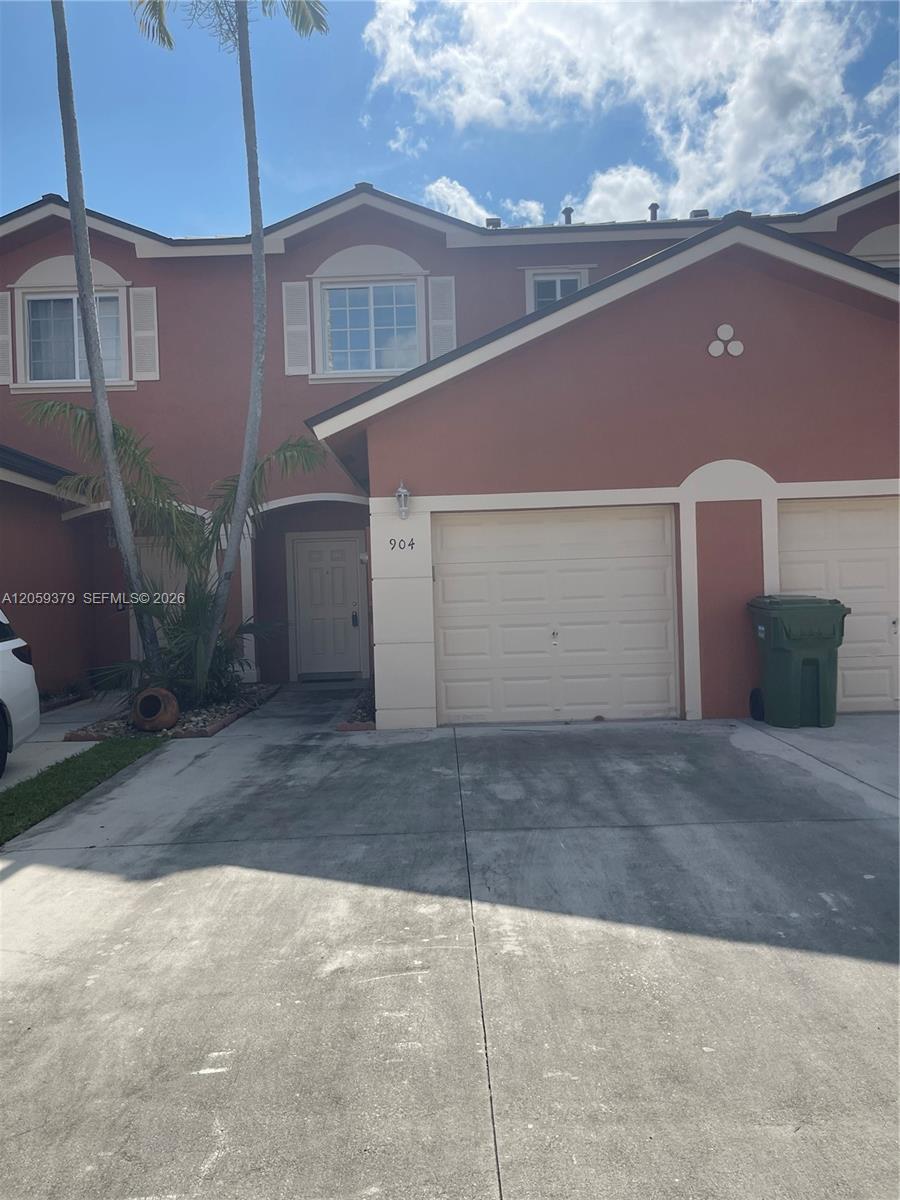 904 NW 100th Ave, Pembroke Pines FL 33024 photo 3