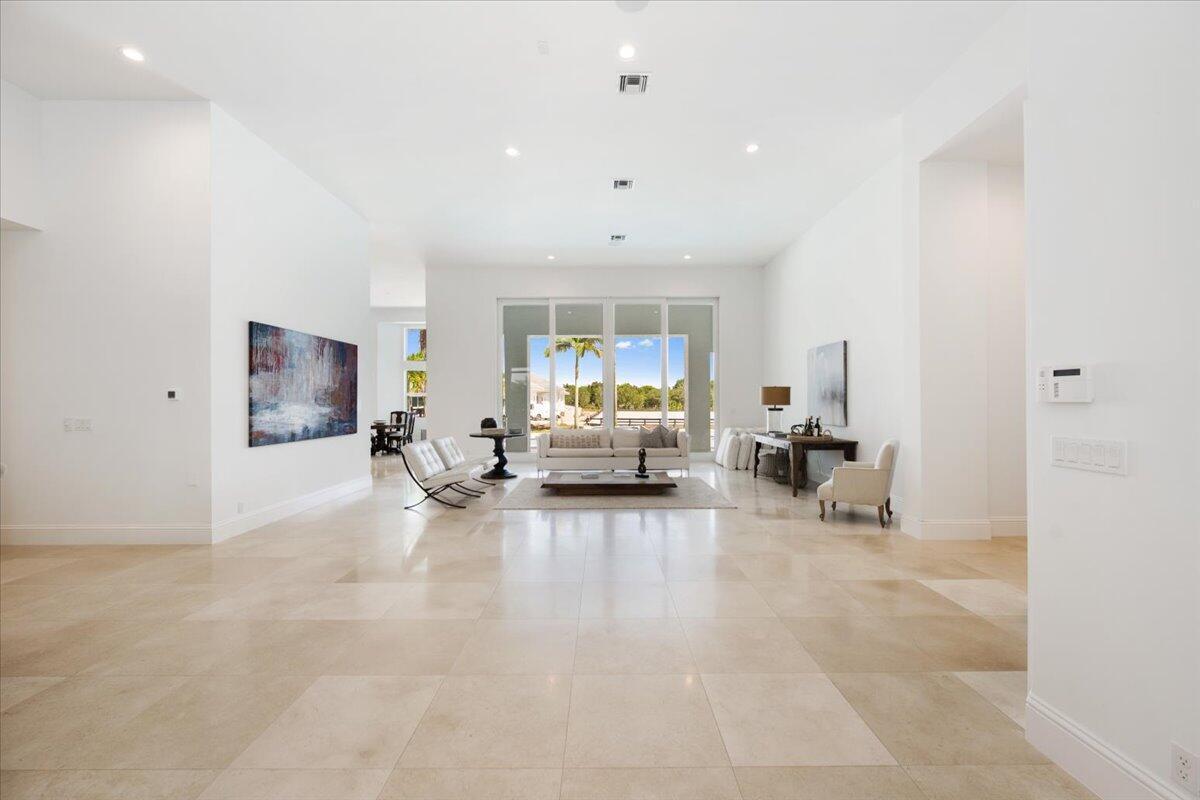 15691 Sunnyland Lane, Wellington FL 33414 photo 2