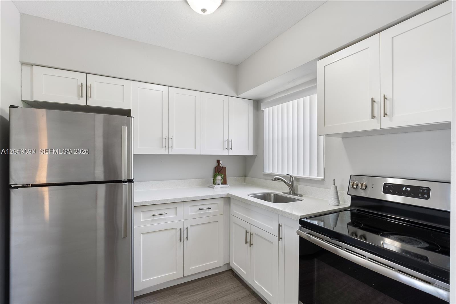 550 NE 20th St # 4, Wilton Manors FL 33305 photo 4