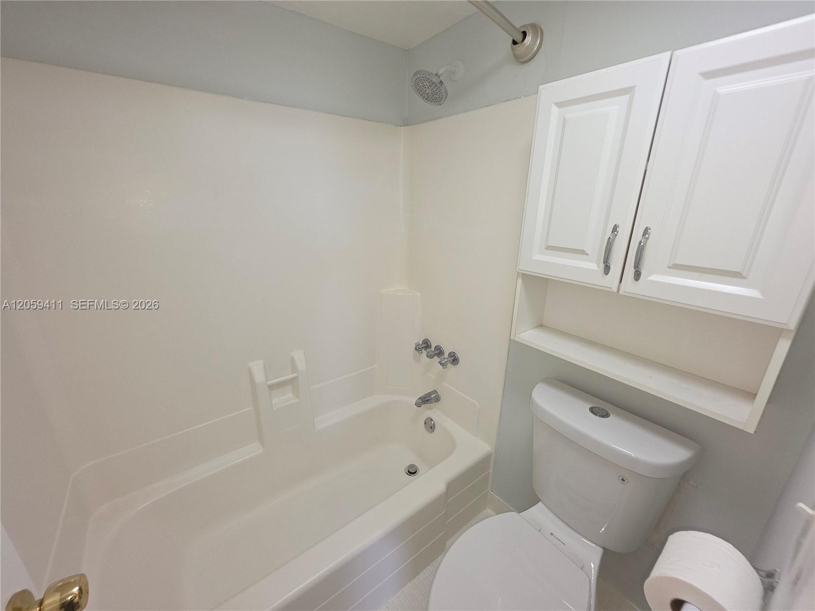 2350 NE 135th St # 602, North Miami FL 33181 photo 5