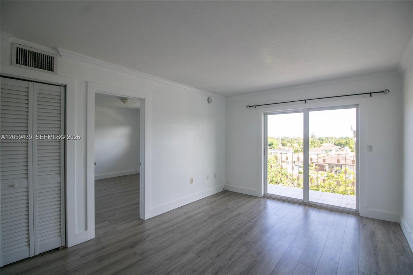 4758 W Flagler St # 14, Miami FL 33134 photo 3