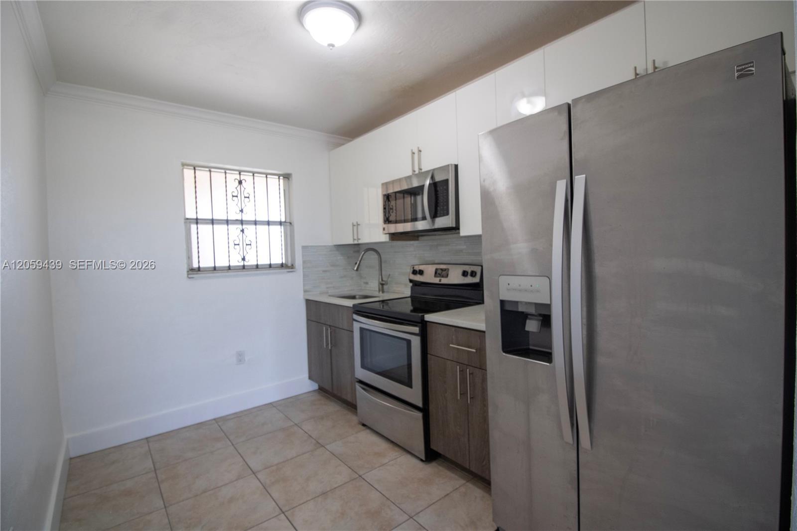 4758 W Flagler St # 14, Miami FL 33134 photo 4