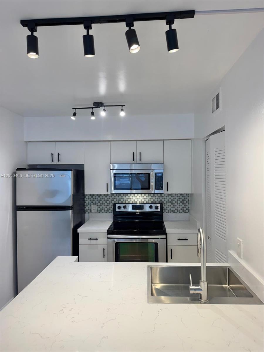 540 S Park Road # 9, Hollywood FL 33021 photo 5