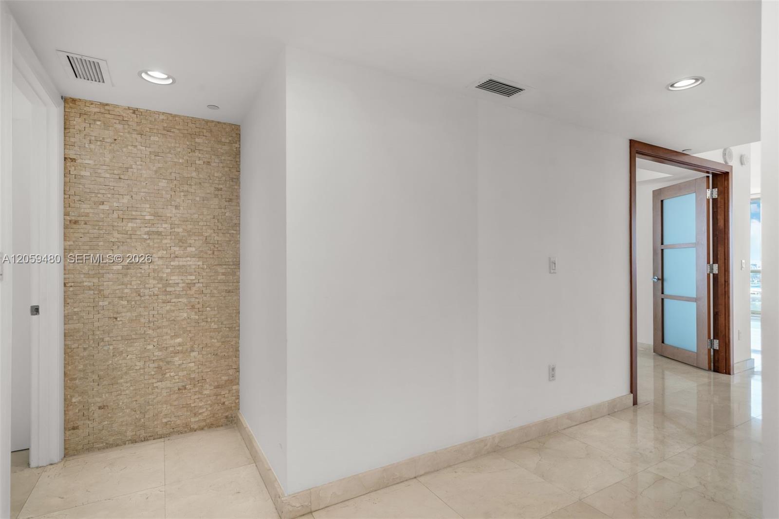 50 Biscayne Blvd # 2502, Miami FL 33132 photo 4