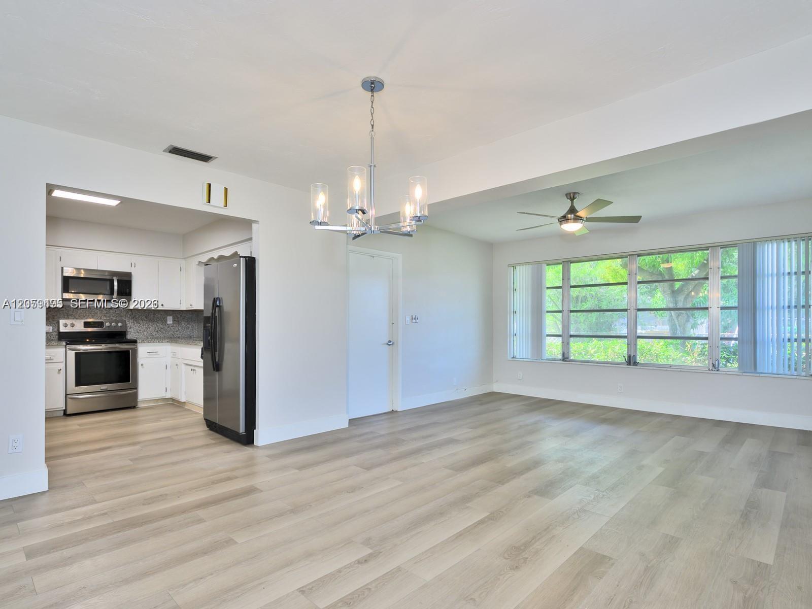 8691 NW 16th St, Pembroke Pines FL 33024 photo 3