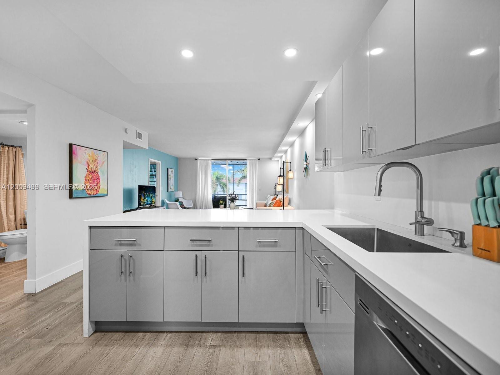 400 SE 10th Street # 303, Deerfield Beach FL 33411