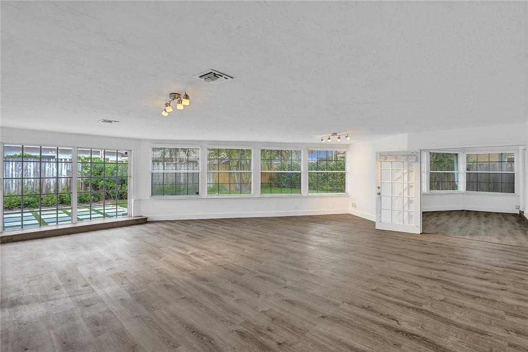 5981 NE 22ND Way, Fort Lauderdale FL 33308 photo 2
