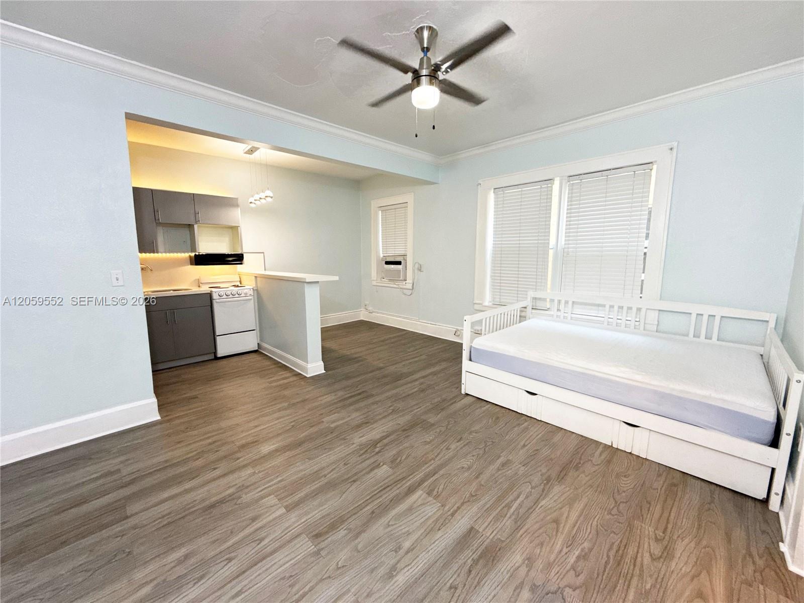 124 Mendoza Ave # 3, Coral Gables FL 33134 photo 2