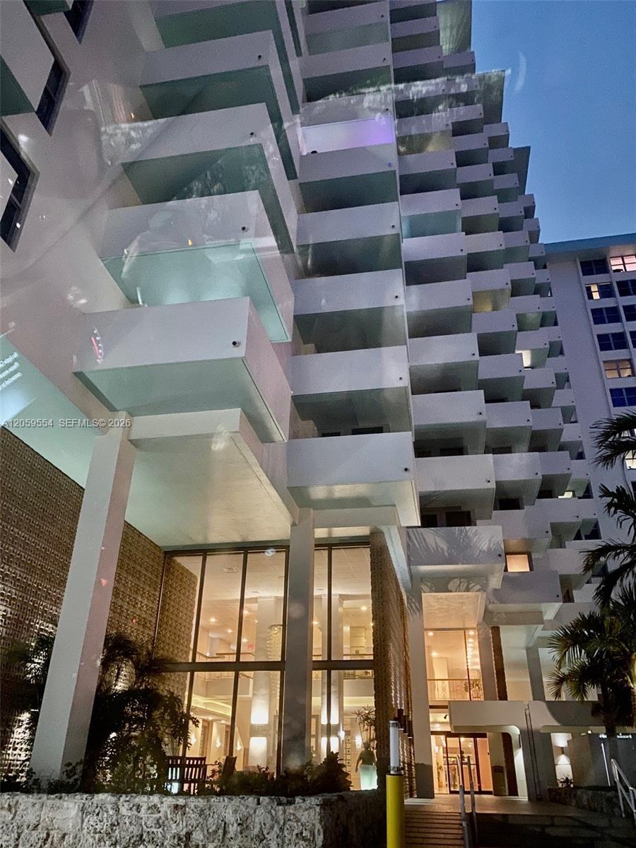 2899 Collins Ave # 450, Miami Beach FL 33140