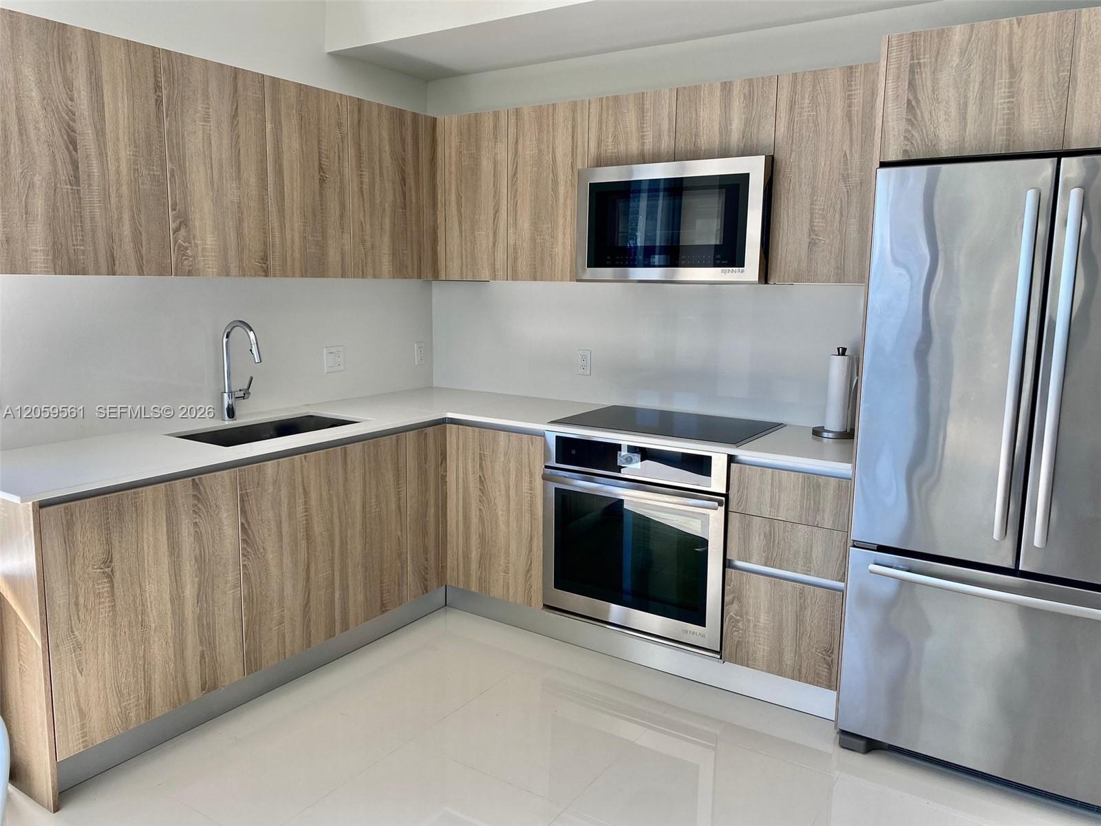 2960 NE 207th St # 517, Aventura FL 33180 photo 3