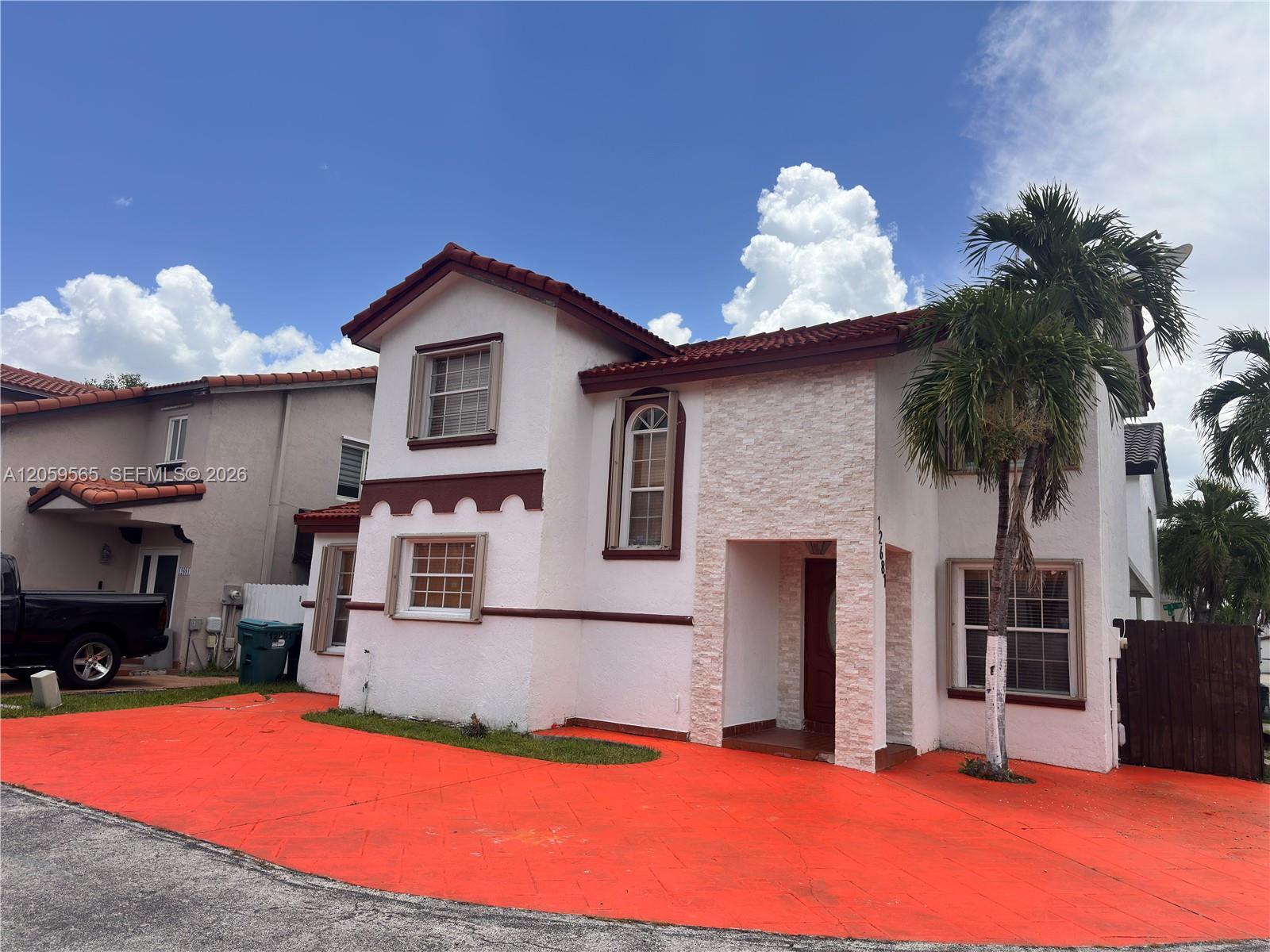 12681 NW 7th Trl, Miami FL 33182 photo 2