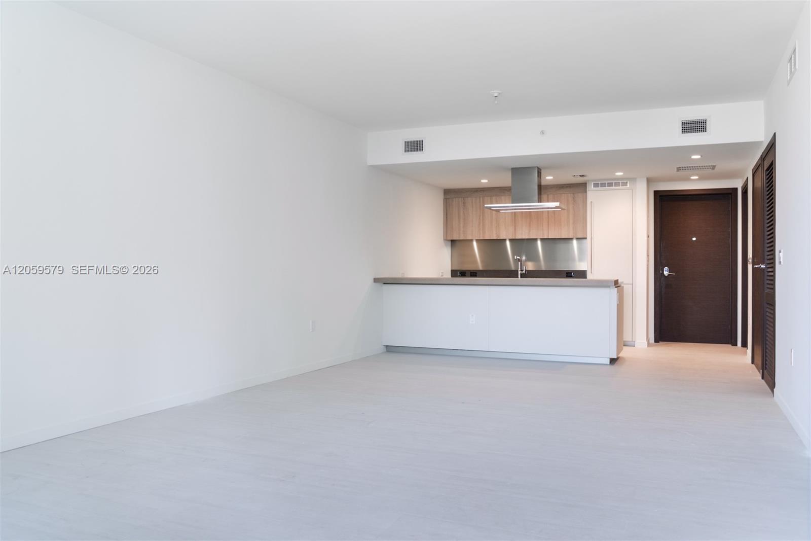 1000 Brickell Plaza # 2608, Miami FL 33131 photo 2