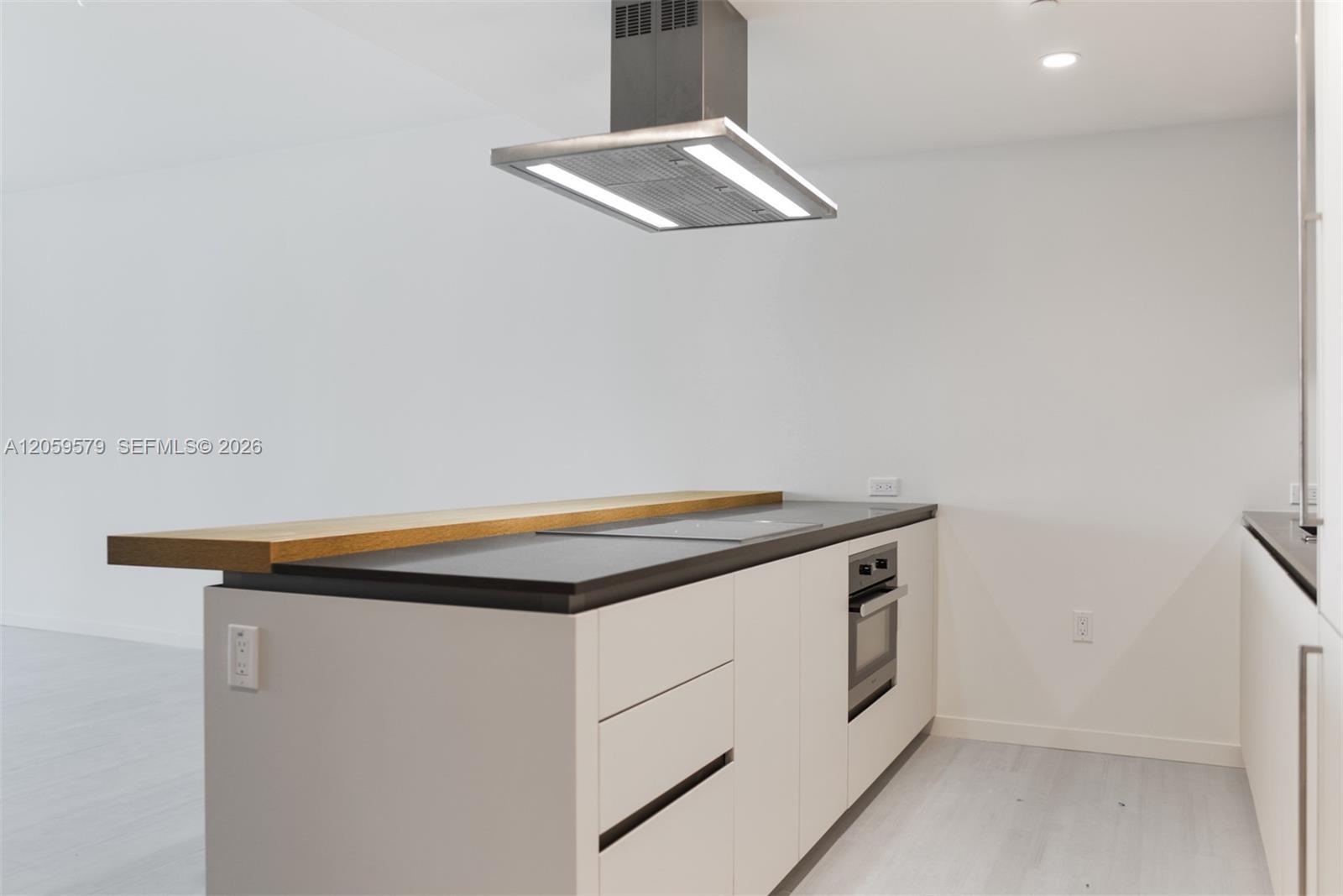 1000 Brickell Plaza # 2608, Miami FL 33131 photo 3