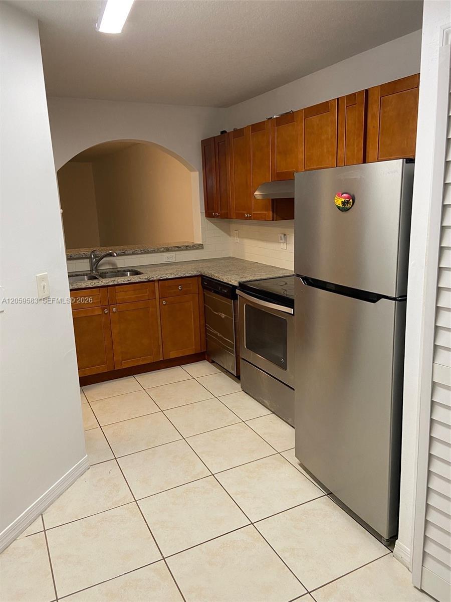 1270 SE 31st Ct # 35, Homestead FL 33035 photo 4