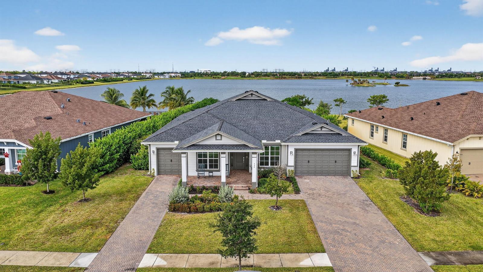799 Hookline Circle, Loxahatchee FL 33470 photo 2