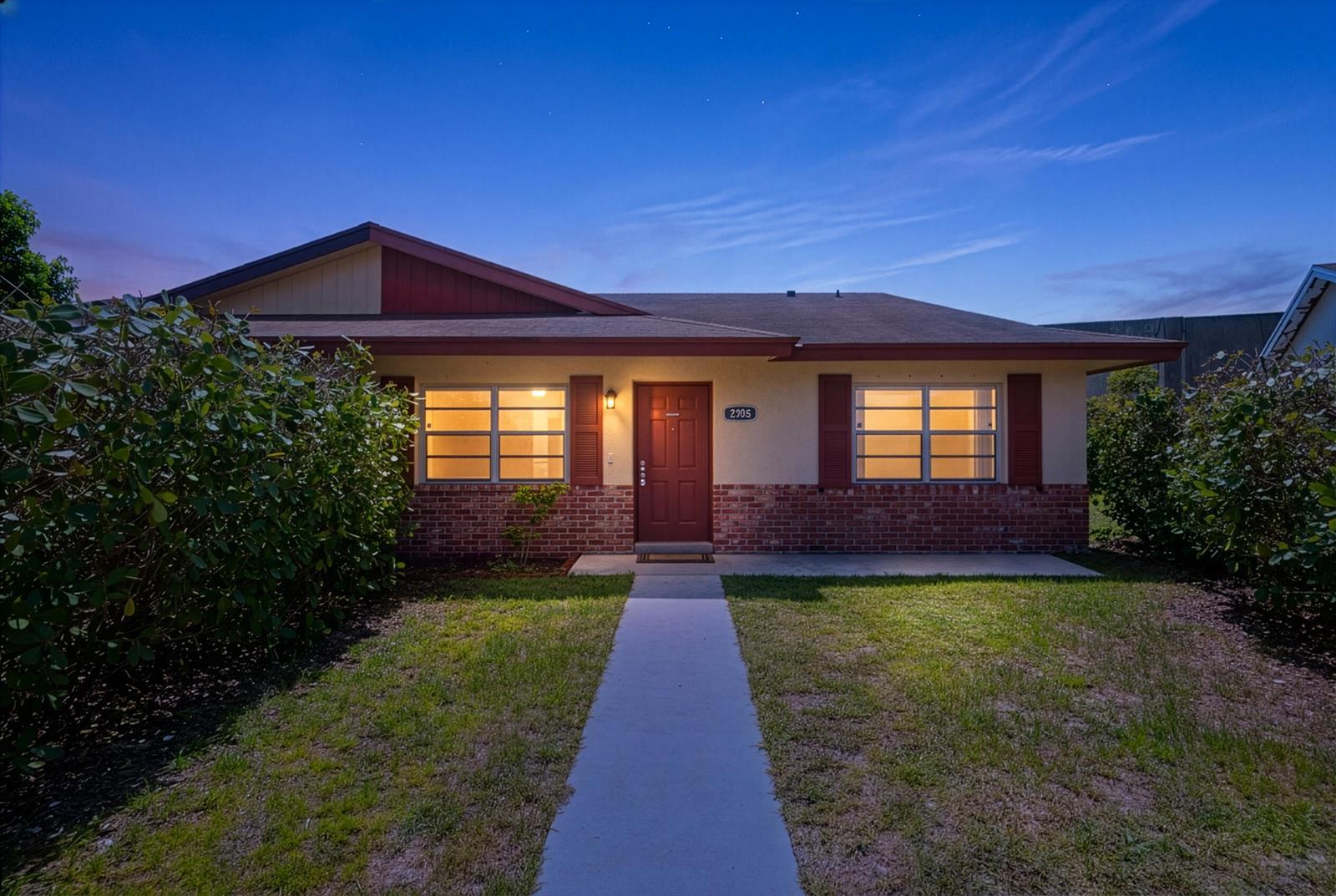 3958 CHAPEL Street, Palm Beach Gardens FL 33403