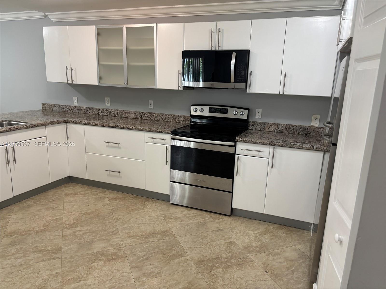 9876 NW 35th St # 9876, Coral Springs FL 33065 photo 2