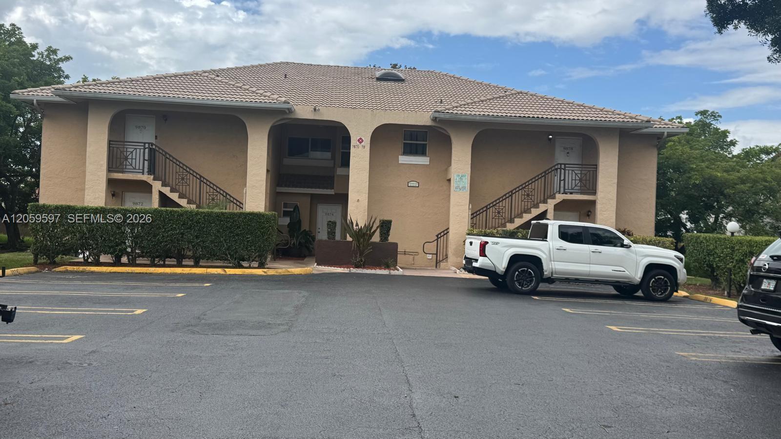 9876 NW 35th St # 9876, Coral Springs FL 33065