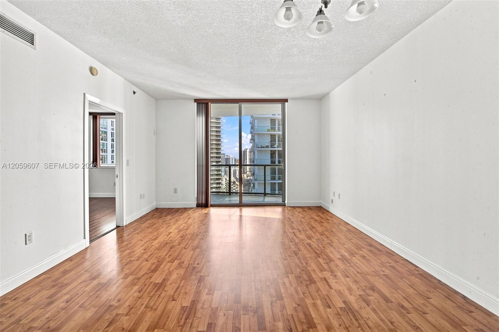 1060 Brickell Avenue # 2315, Miami FL 33131 photo 4