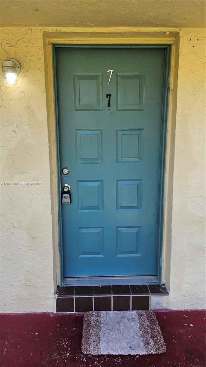 2508 E Johnson St # 7, Hollywood FL 33020 photo 3